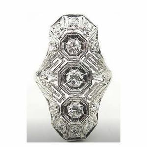 STERLING SILVER TRUE VITAGE STYLE RING